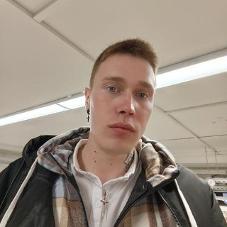 Дэн Иванищев